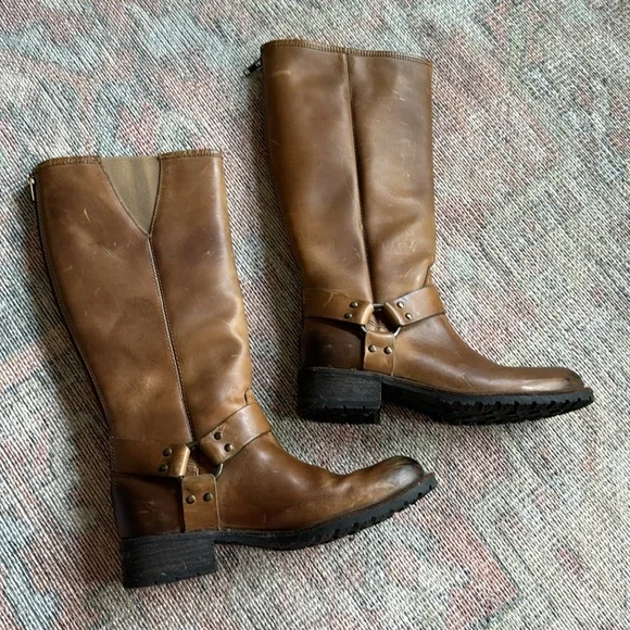 L.L.Bean Deerfield Rustic Harness Boots - Picture 11 of 12
